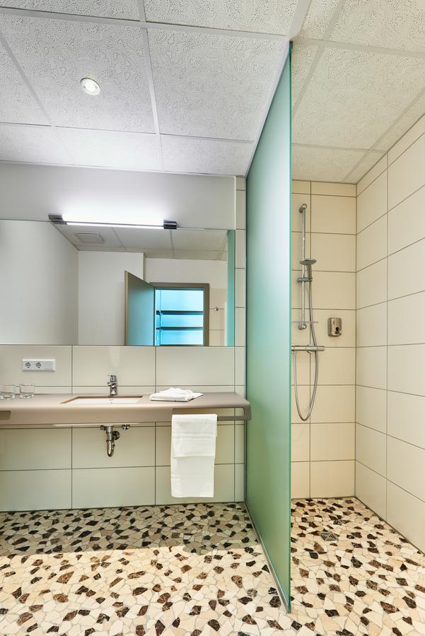 רוטסהיים Hotel 2050 מראה חיצוני תמונה
